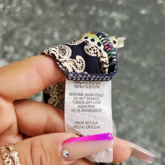 Varga Pattern Romper - Picture 9 of 9